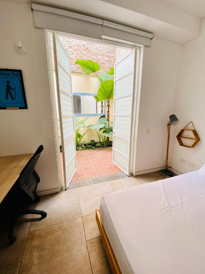 Oasis Cali Hostel Екстер'єр фото