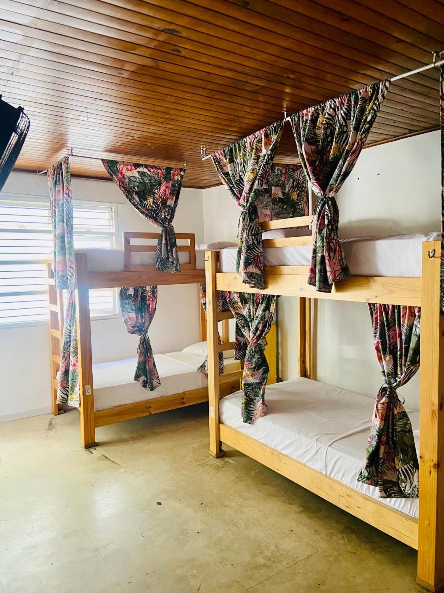 Oasis Cali Hostel Екстер'єр фото